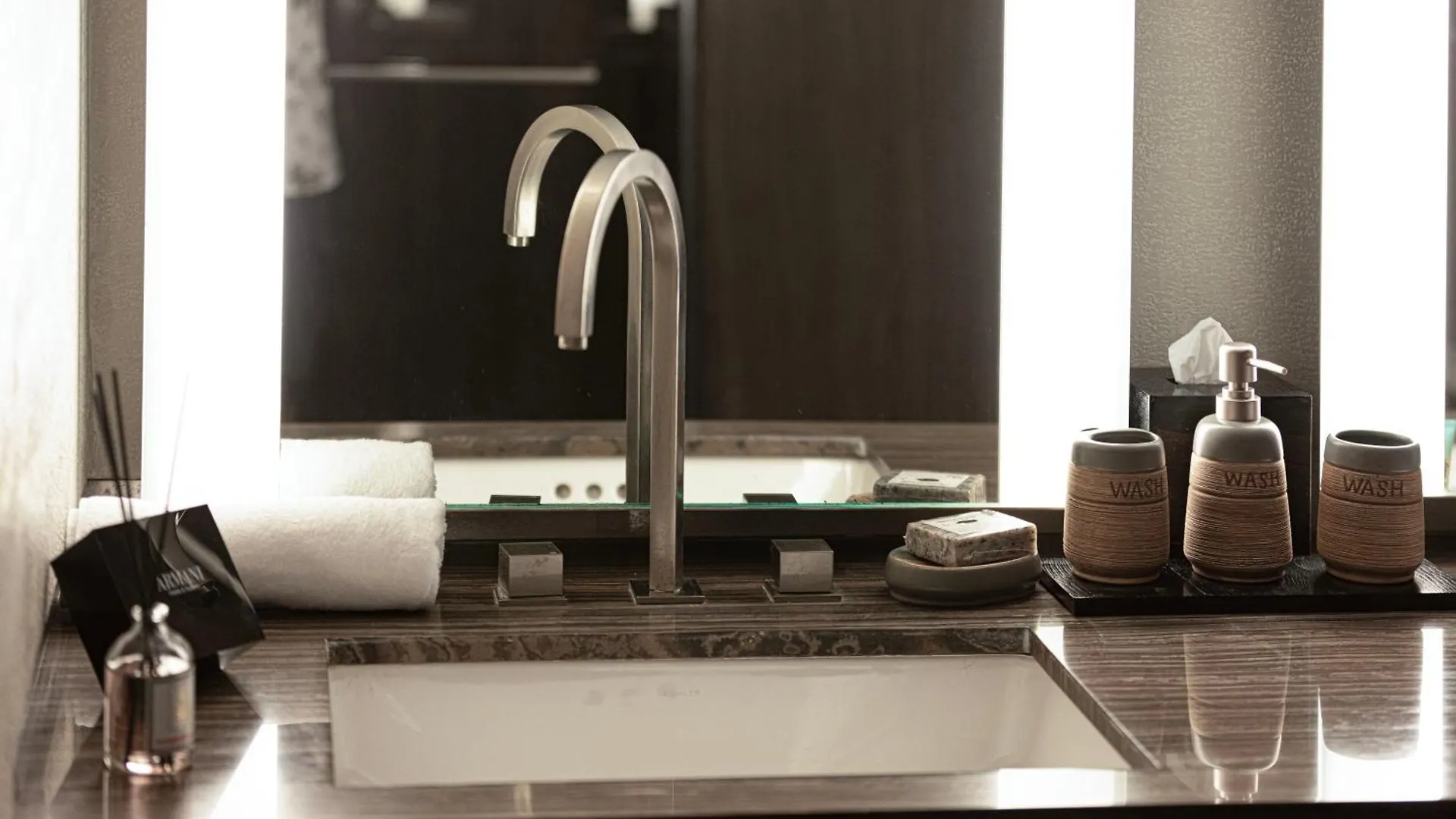 Armani Hotel Burj Khalifa 1 Bedroom Dubai